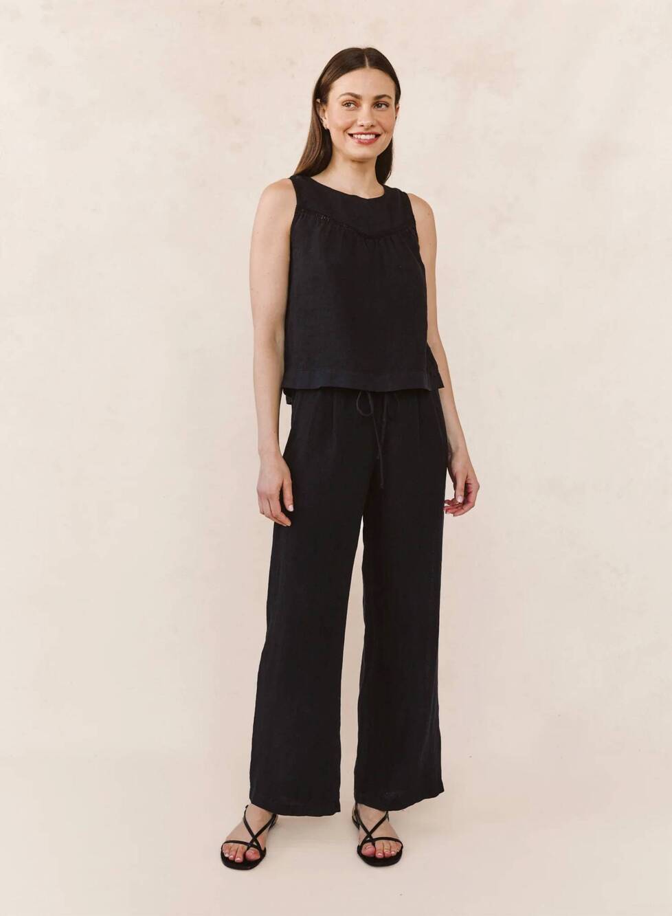 NEW BELLA DAHL beach pant with lattice stripe in black